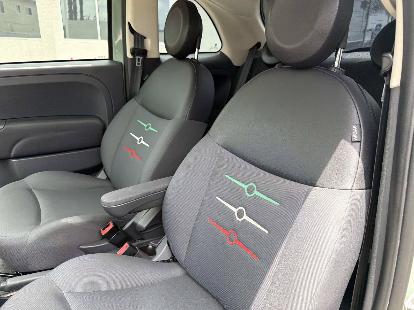 Used 2016 FIAT 500 Pop FWD image 11