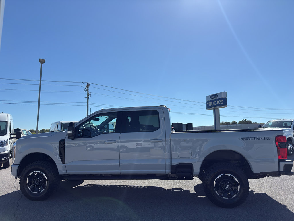 New 2026 Ford F250 Lariat w/ Tremor Off-Road Package image 8