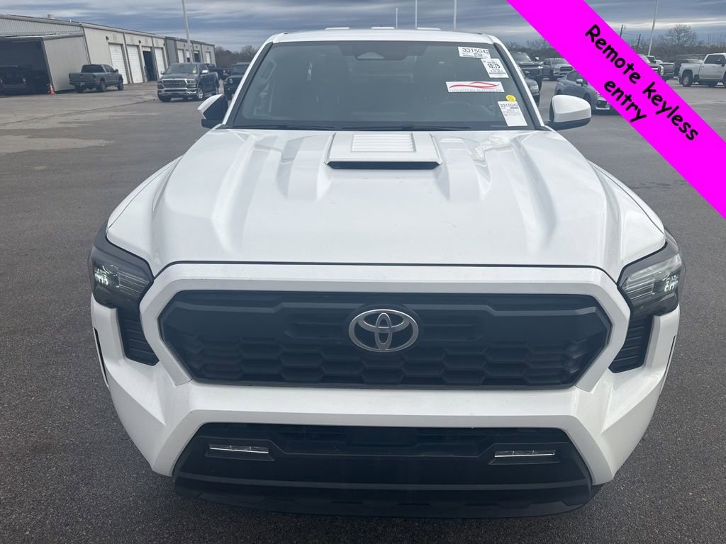 Used 2024 Toyota Tacoma TRD Sport image 6