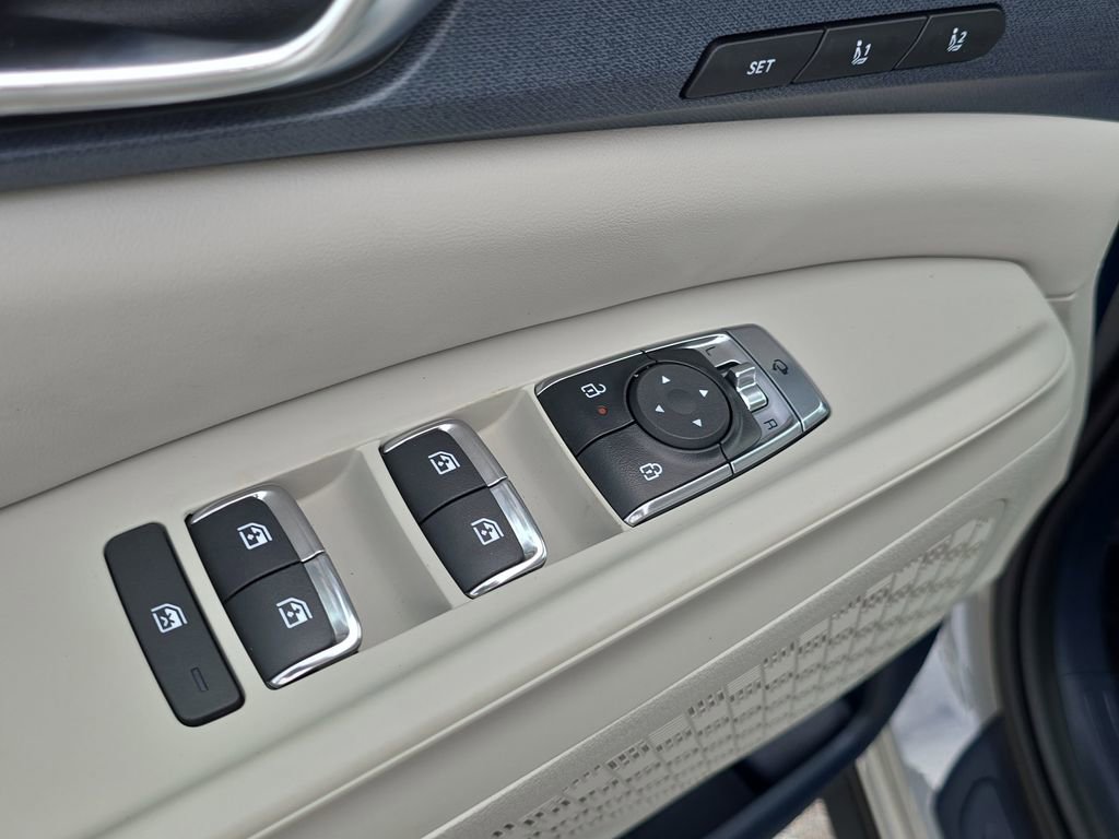 New 2026 Kia Carnival SX image 21