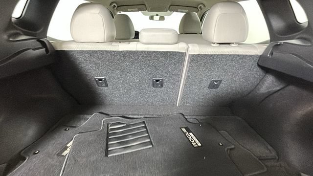 Used 2018 Nissan Rogue Sport SV w/ SV All-Weather Package FWD image 29