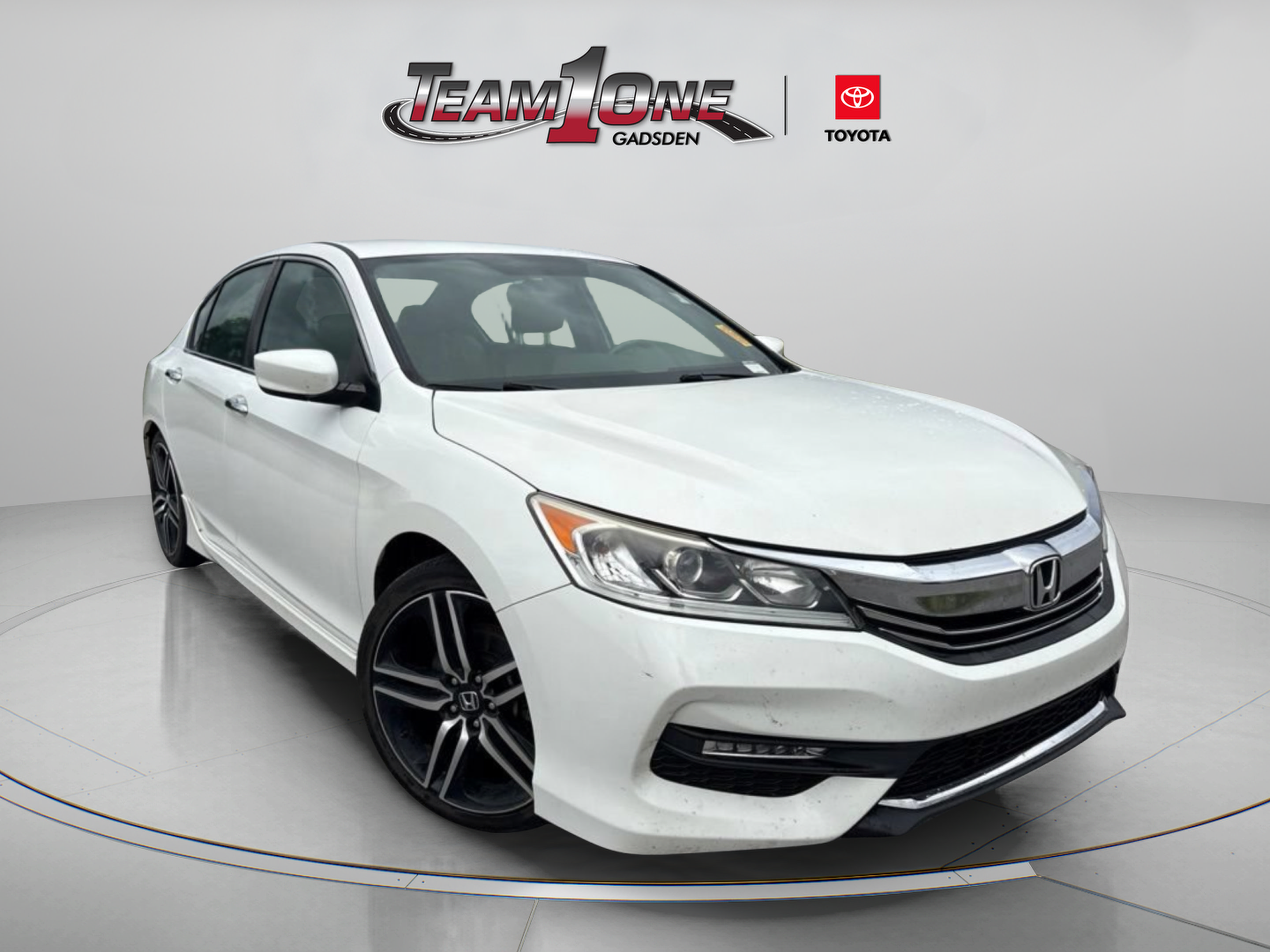 Used 2017 Honda Accord Sport Special Edition image 1