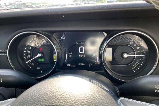 Used 2023 Jeep Wrangler Unlimited Sahara w/ Cold Weather Group AWD/4WD image 10