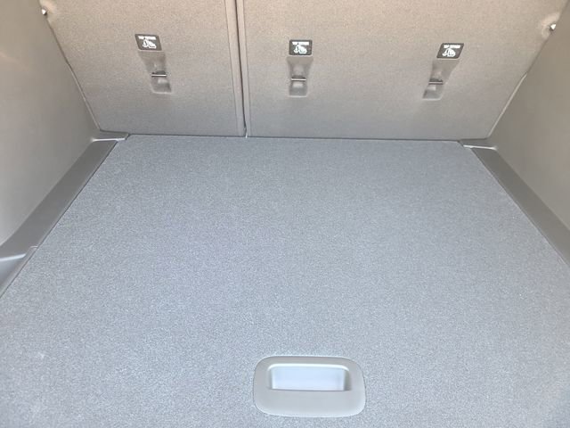 New 2026 Chevrolet Trax LT w/ Midnight Edition image 11