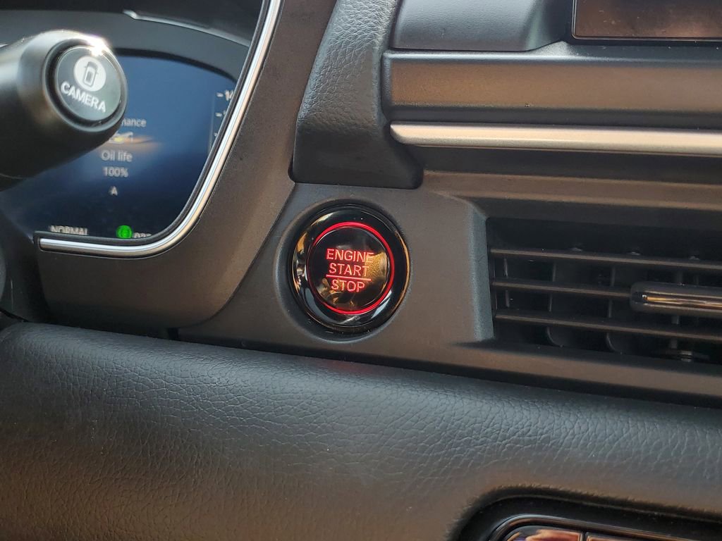 Used 2025 Honda Pilot Black Edition image 19