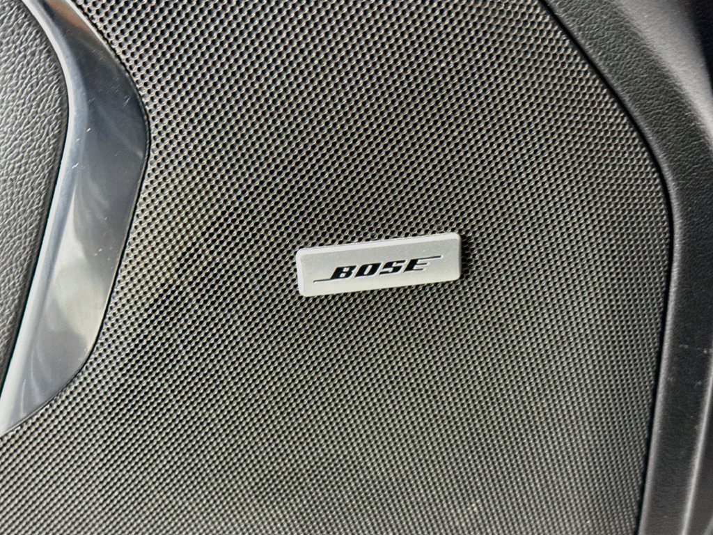 Used 2024 GMC Yukon SLT RWD image 20