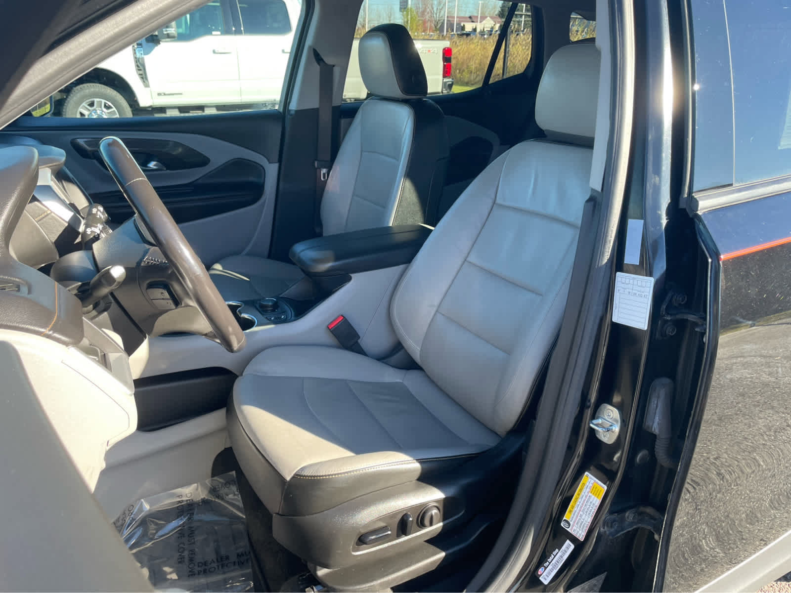 Used 2020 GMC Terrain SLT image 14