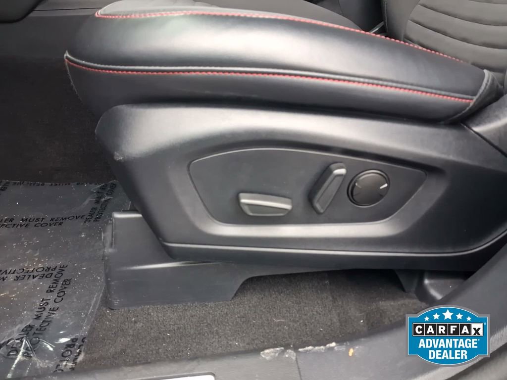 Used 2025 Ford Explorer ST-Line image 14