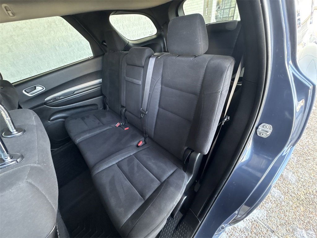 Used 2020 Dodge Durango SXT image 24