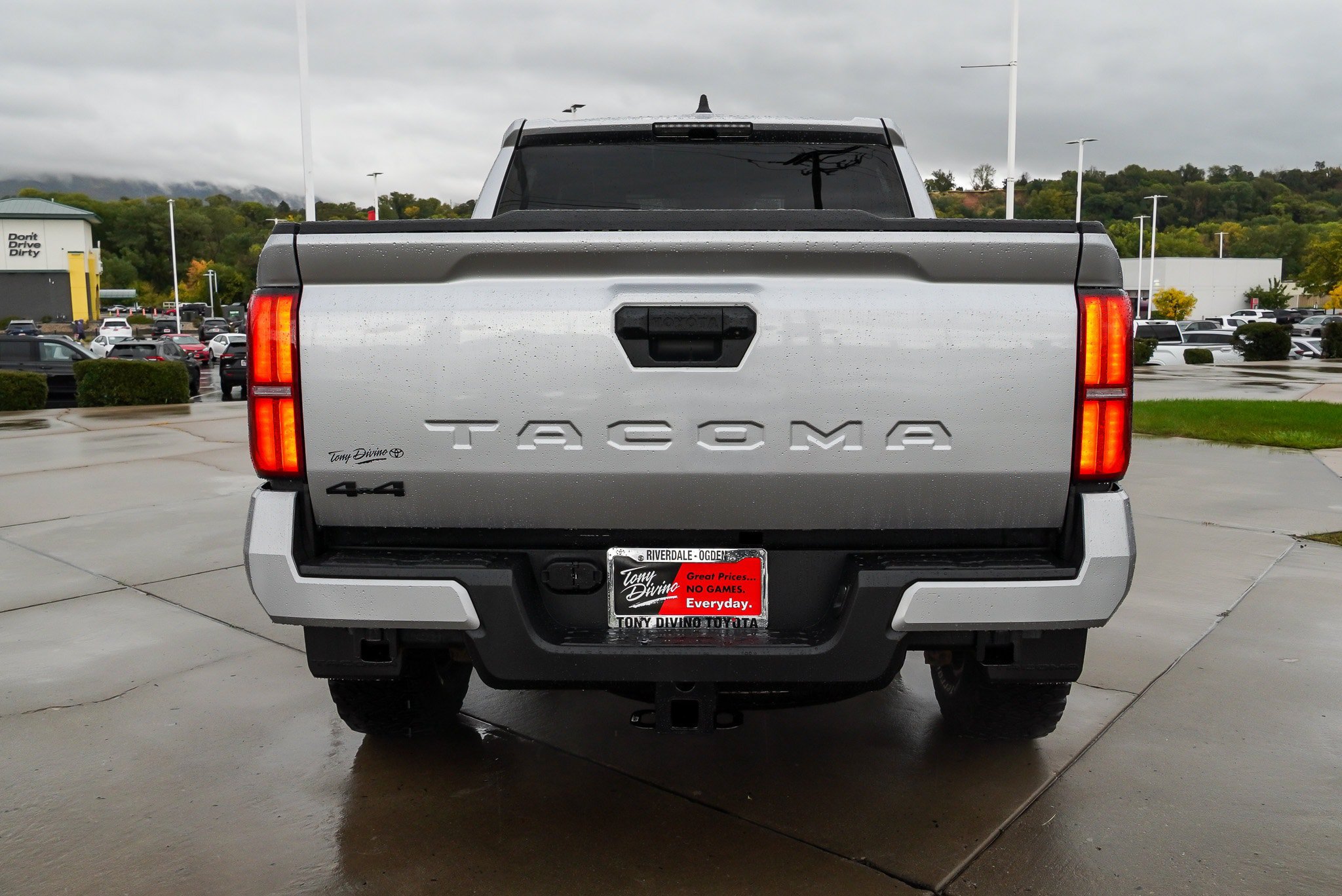 Certified 2025 Toyota Tacoma TRD Off-Road AWD/4WD image 7