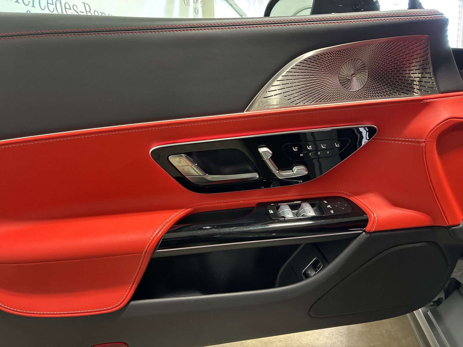 Used 2024 Mercedes-Benz SL 55 AMG 4MATIC image 12