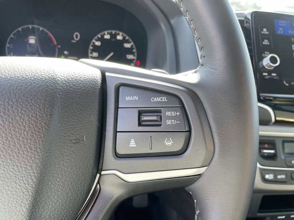 Used 2025 Honda Ridgeline Sport+ image 17