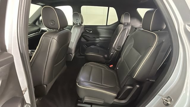 Used 2022 Chevrolet Traverse Premier w/ Redline Edition AWD/4WD image 26