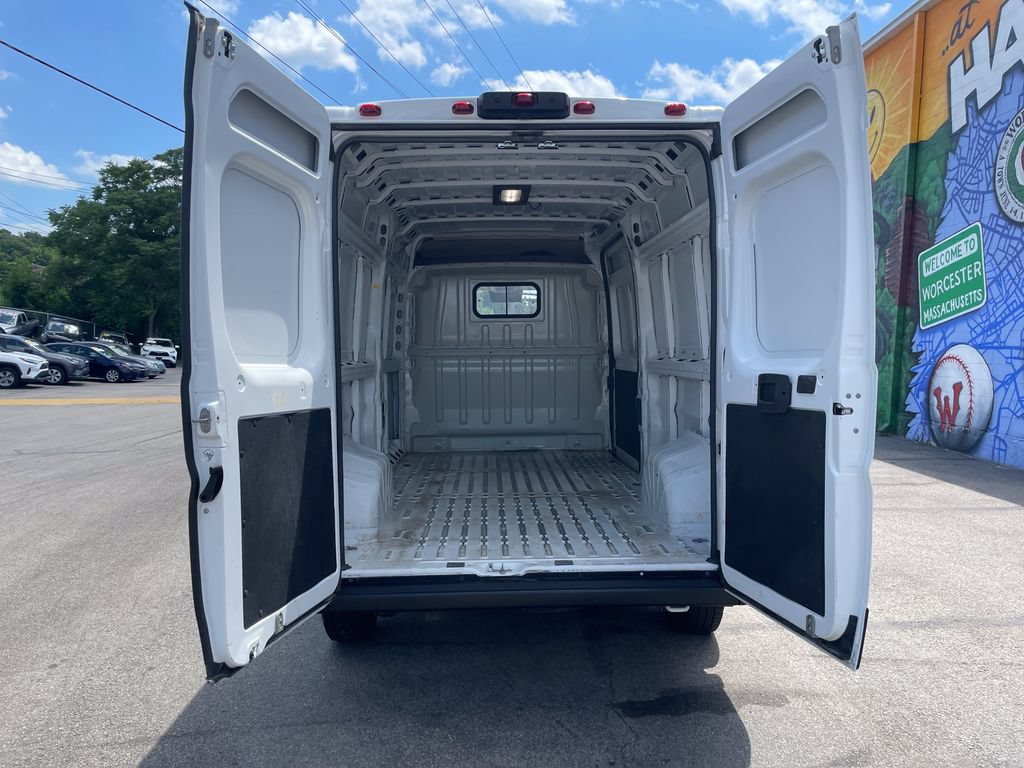 Used 2025 RAM ProMaster 2500 w/ Convenience Group FWD image 13