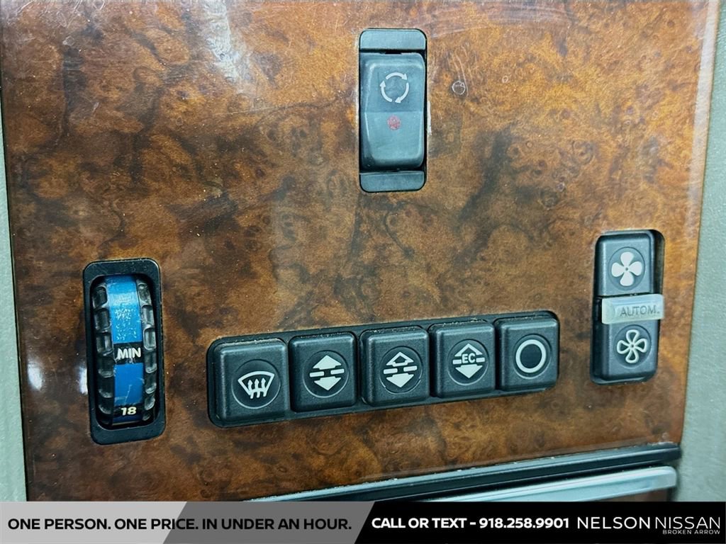 Used 1988 Mercedes-Benz 560 SL image 14