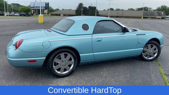 Used 2002 Ford Thunderbird image 9