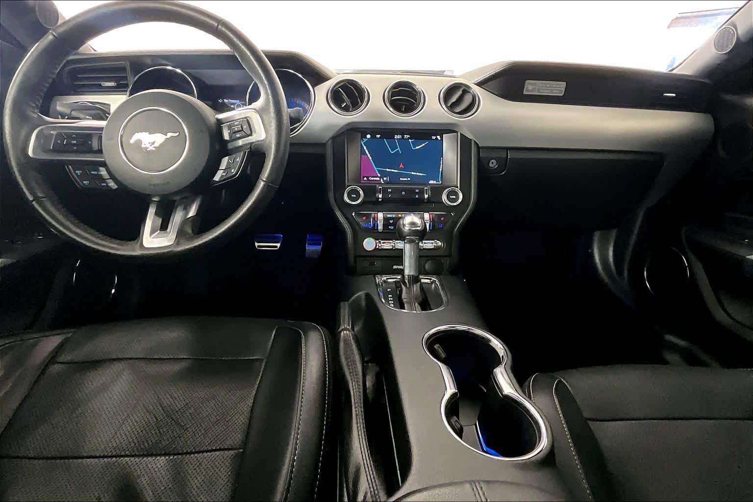 Used 2017 Ford Mustang Premium RWD image 13
