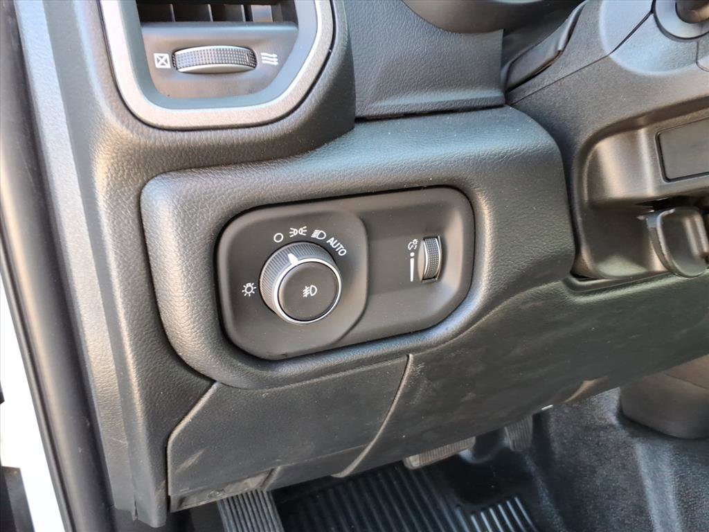 New 2026 RAM 5500 Tradesman AWD/4WD image 27