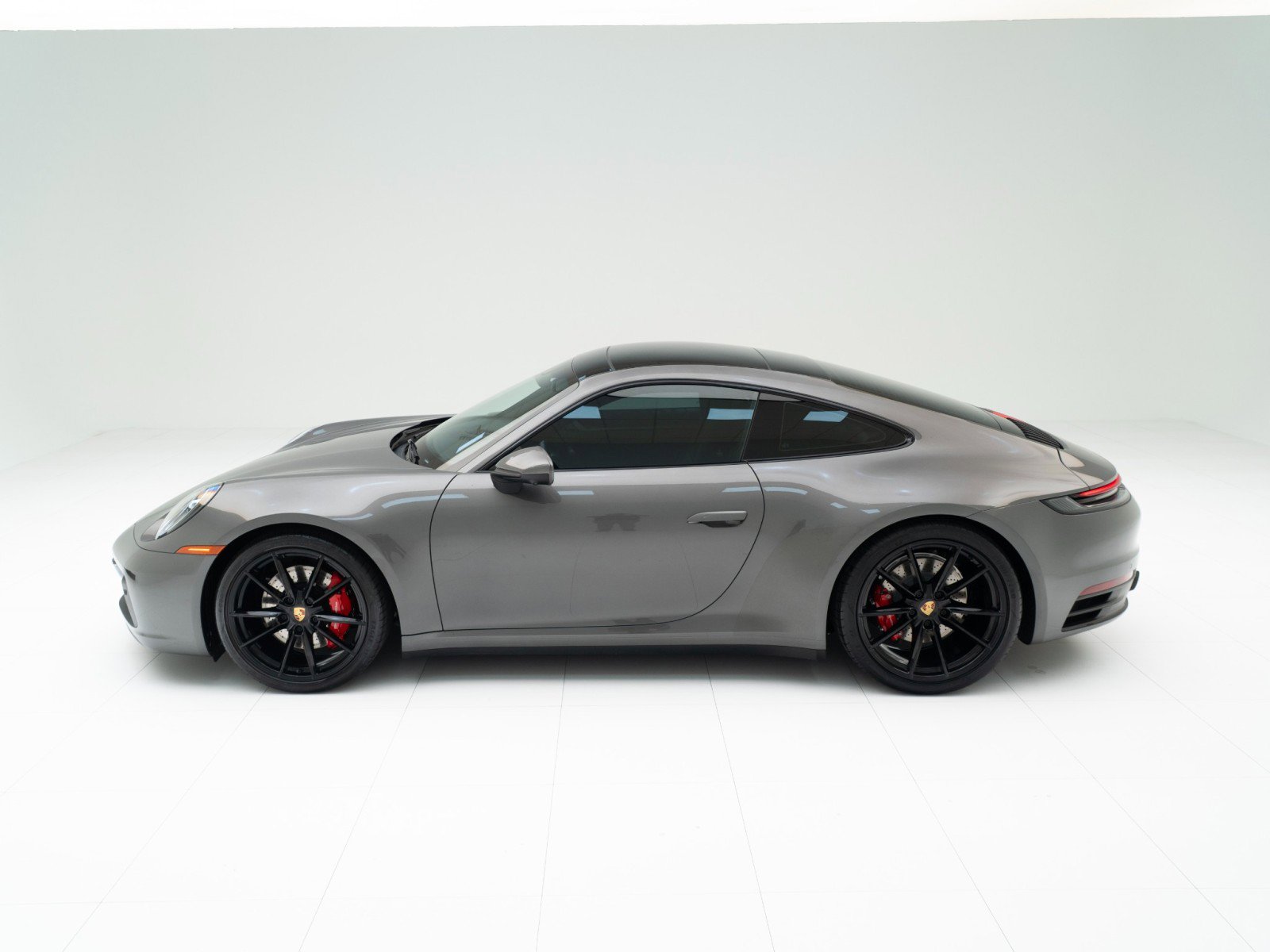 Certified 2021 Porsche 911 Carrera S image 2