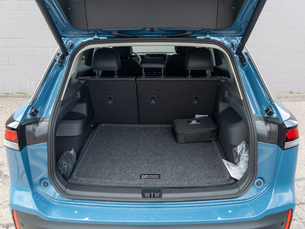 New 2026 Volkswagen Tiguan SE AWD/4WD image 6