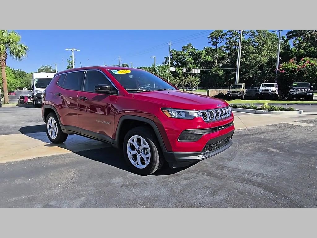 Used 2025 Jeep Compass Sport AWD/4WD image 35