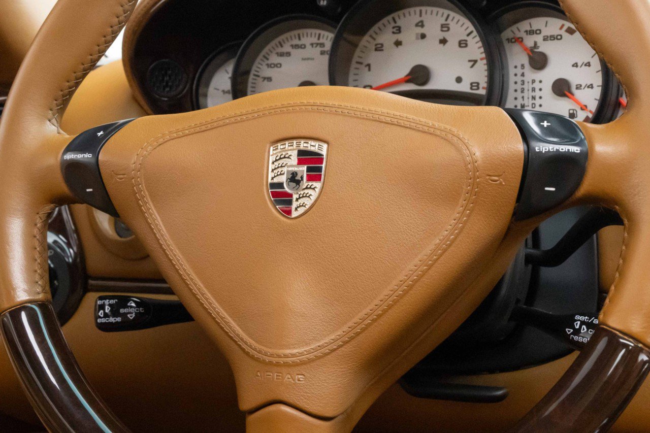 Used 2001 Porsche 911 Turbo AWD/4WD image 30
