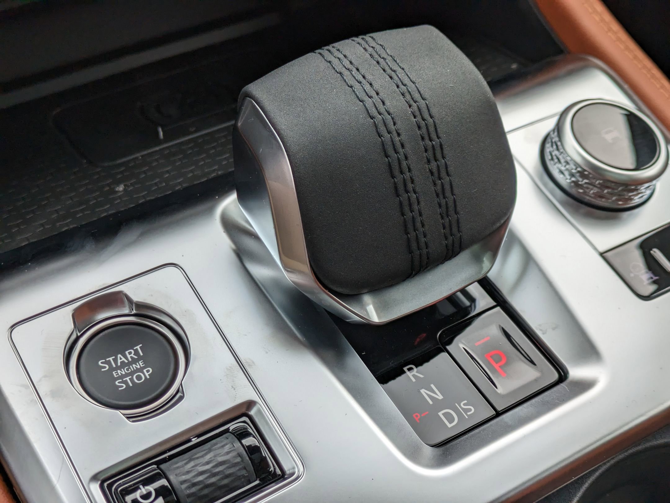 New 2026 Jaguar F-PACE R-Dynamic S image 15