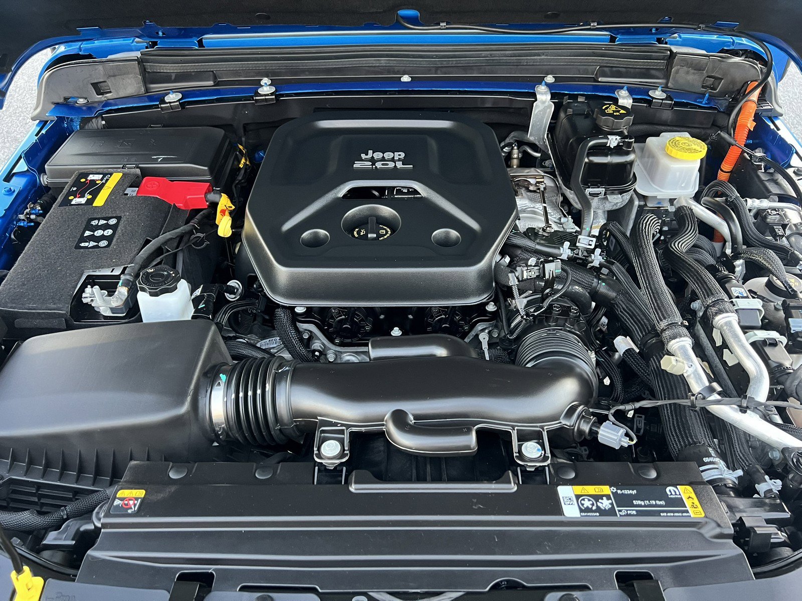 Used 2022 Jeep Wrangler Unlimited Sahara w/ Cold Weather Group image 88