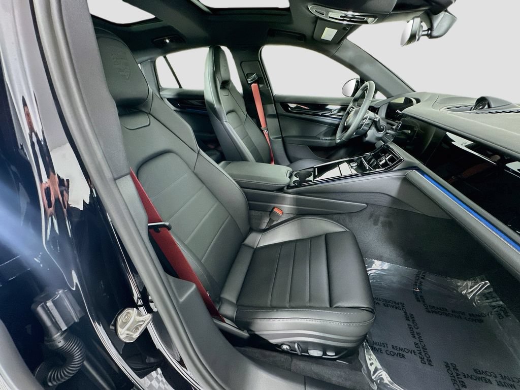 New 2026 Porsche Panamera RWD image 30