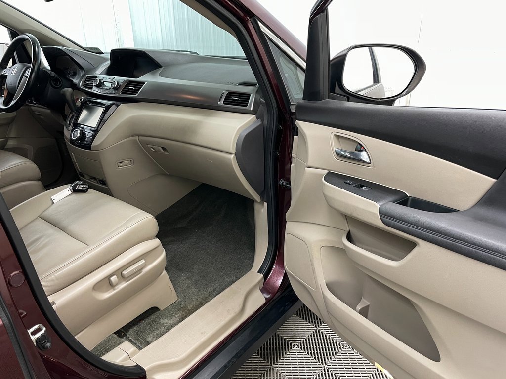 Used 2015 Honda Odyssey EX-L image 34
