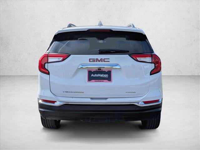 Used 2024 GMC Terrain SLT image 6