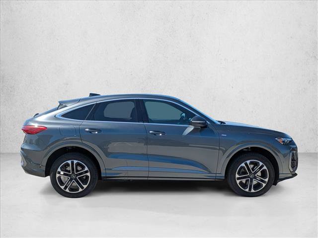 Used 2025 Audi Q5 Premium image 4
