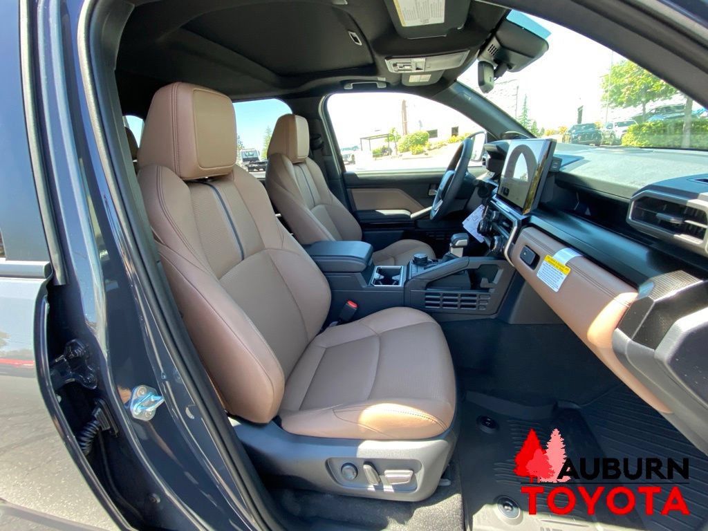 New 2026 Toyota 4Runner Limited AWD/4WD image 15