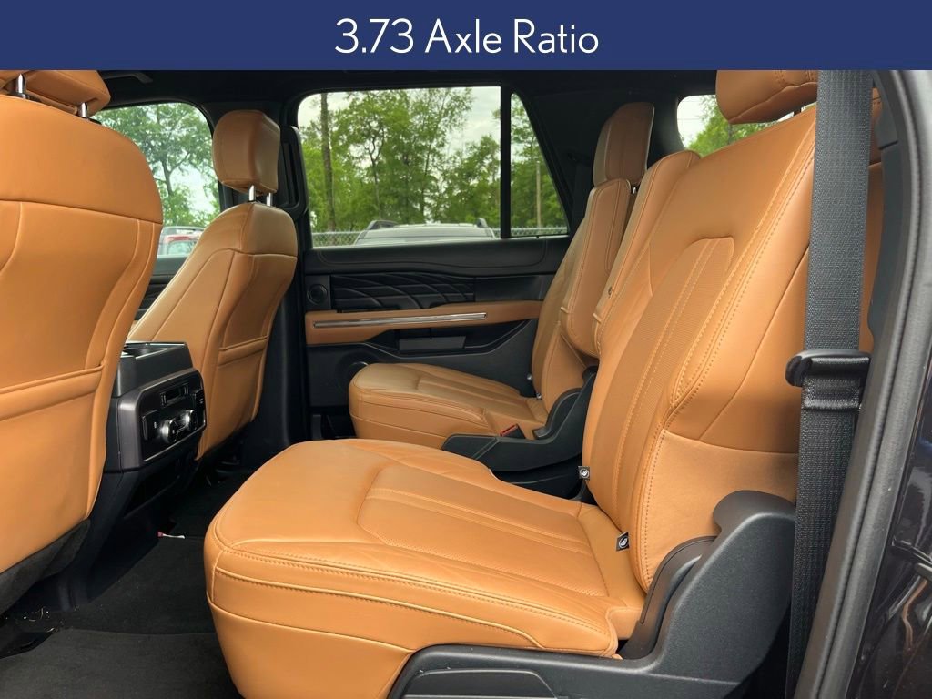 Used 2024 Ford Expedition Max Platinum RWD image 13