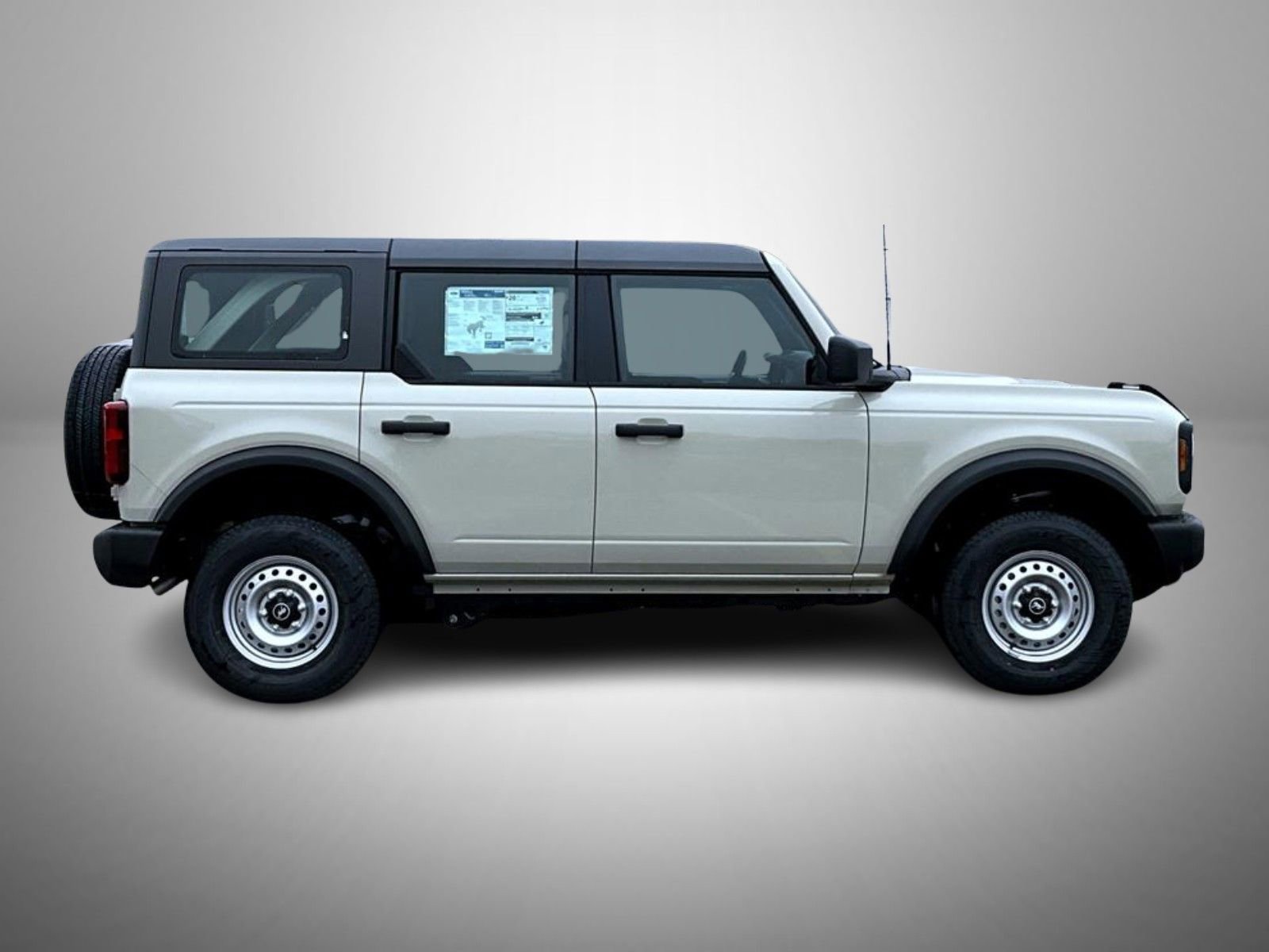 New 2025 Ford Bronco Base image 4