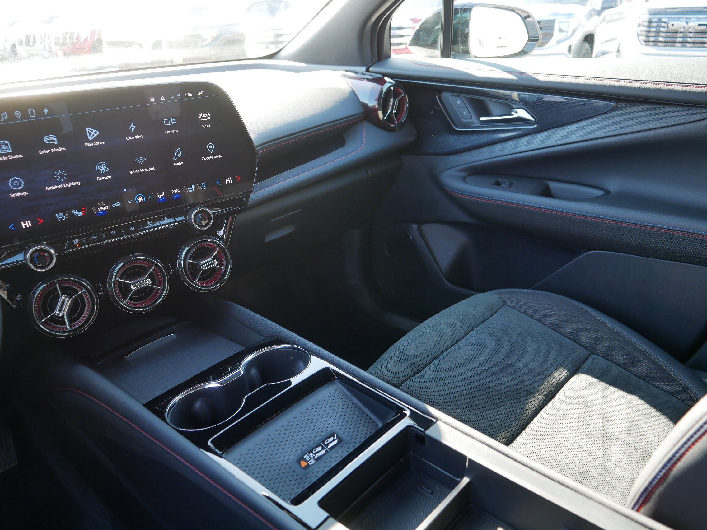 Used 2024 Chevrolet Blazer EV RS image 11