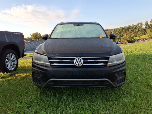 Used 2021 Volkswagen Tiguan SE w/ Panoramic Sunroof Package AWD/4WD image 12
