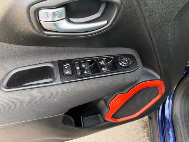 Used 2020 Jeep Renegade Sport AWD/4WD image 17