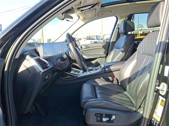 Used 2023 BMW X7 xDrive40i image 13