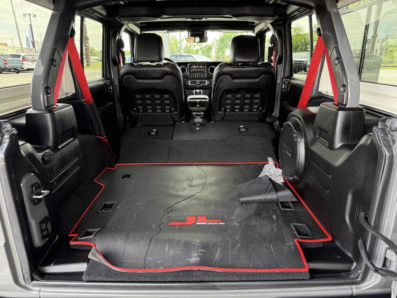 Used 2020 Jeep Wrangler Unlimited Rubicon w/ Quick Order Package 28Y Recon AWD/4WD image 49