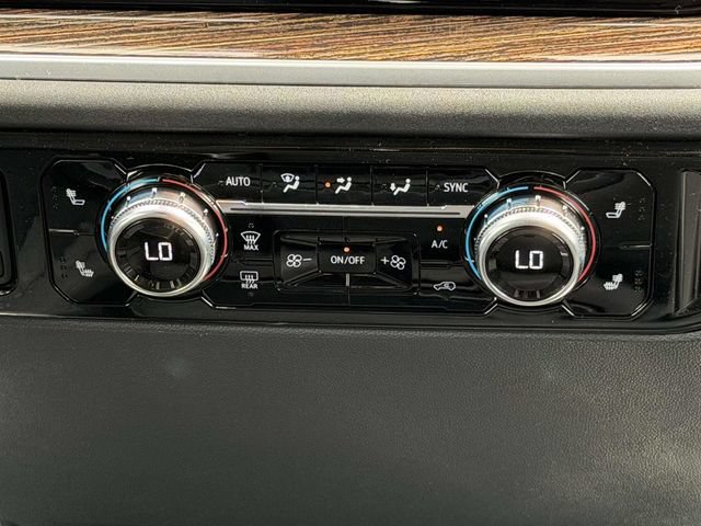 New 2026 GMC Sierra 2500 SLE w/ Preferred Package AWD/4WD image 13