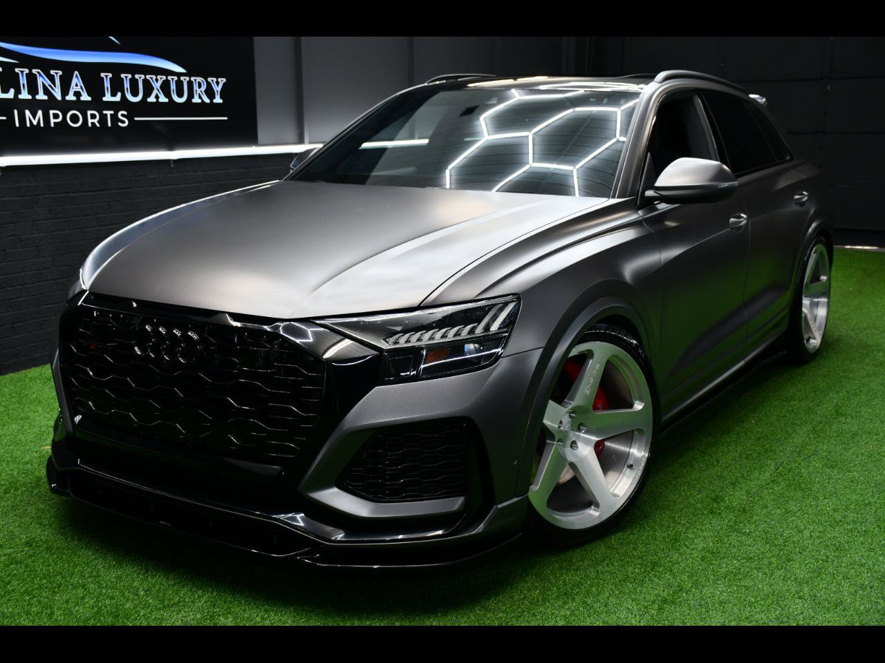 Used 2021 Audi RS Q8 w/ Black Optic Package image 1