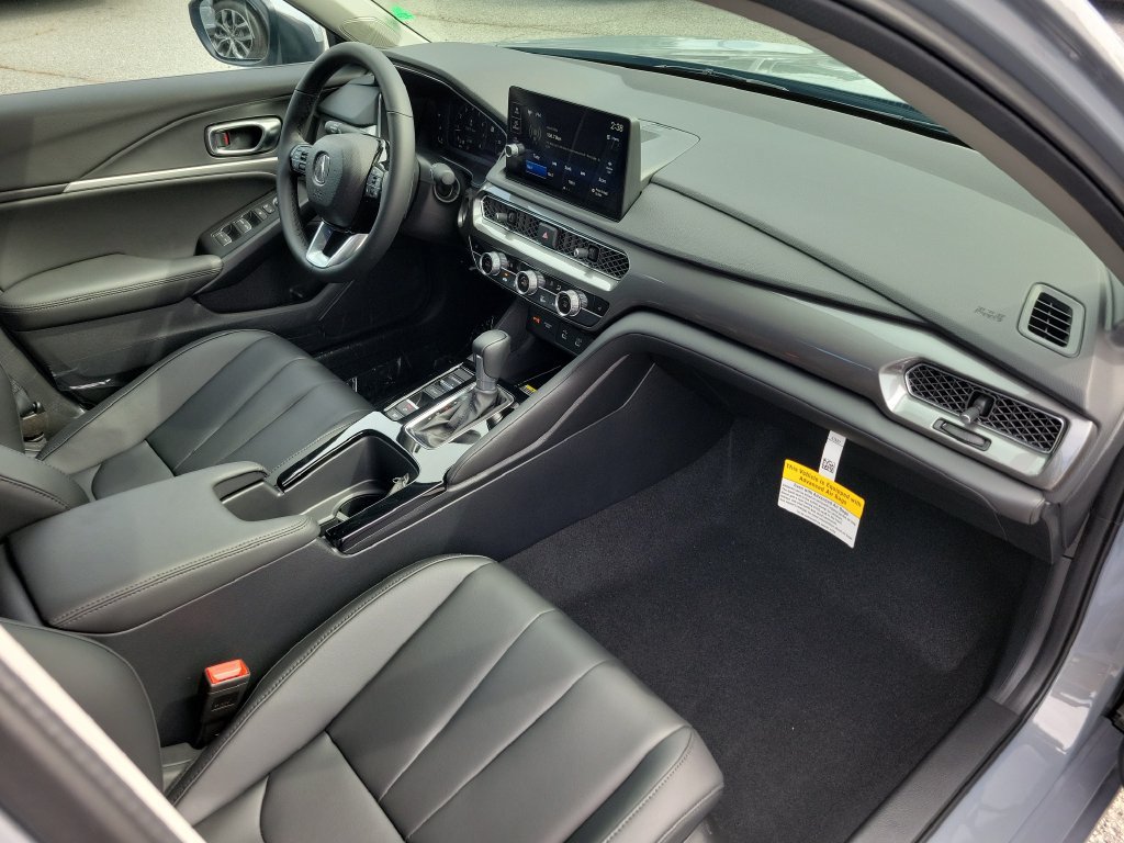 New 2026 Acura Integra FWD image 4