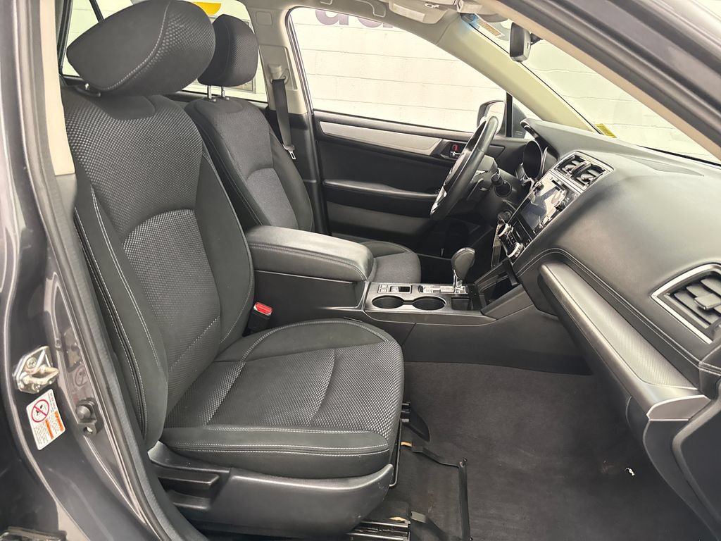Used 2019 Subaru Outback 2.5i Premium AWD/4WD image 28