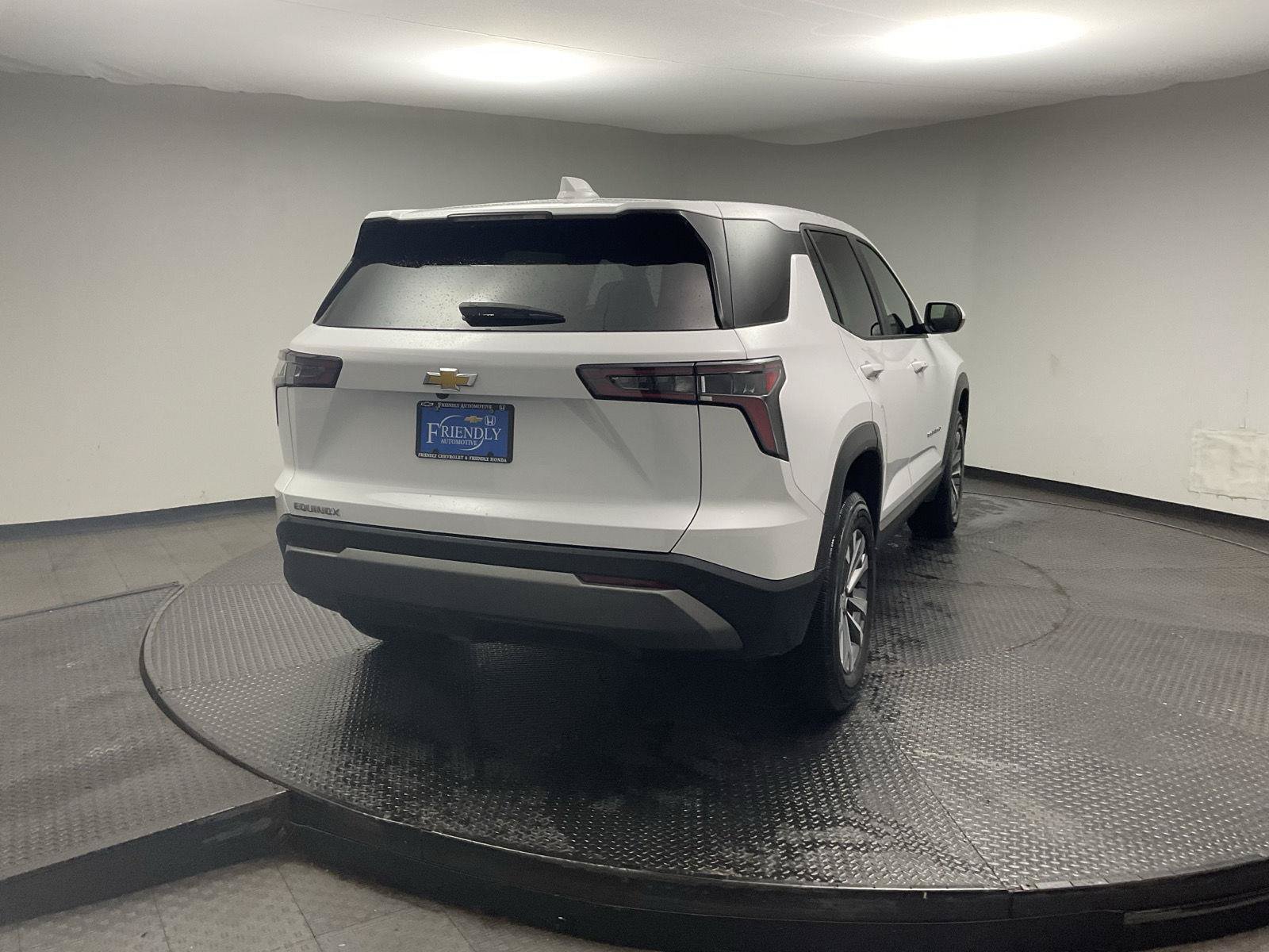 Certified 2026 Chevrolet Equinox LT FWD image 7