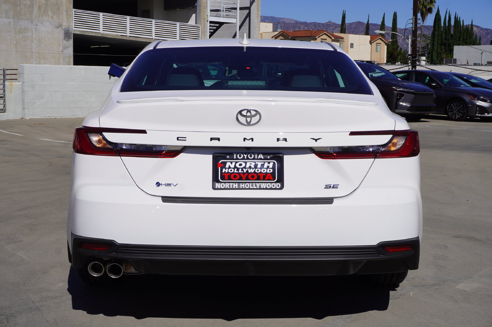 Used 2026 Toyota Camry SE FWD image 6
