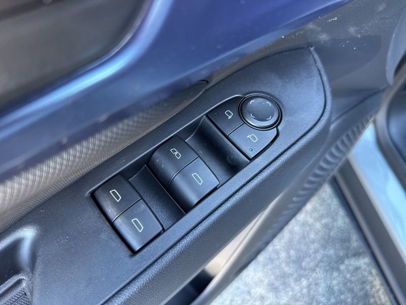 New 2026 Chevrolet Equinox EV LT w/ Convenience Package II image 16