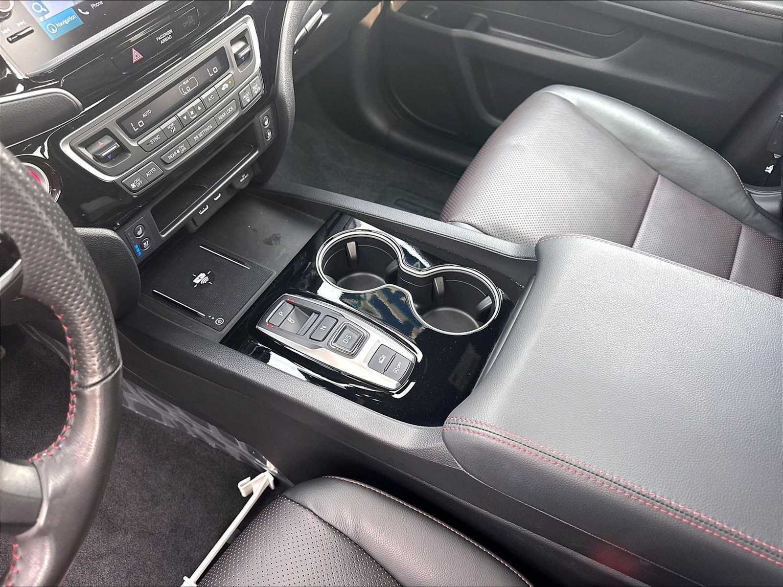 Used 2025 Honda Ridgeline Black Edition image 19