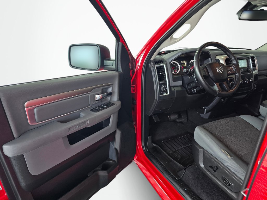 Used 2016 RAM 1500 Big Horn AWD/4WD image 29