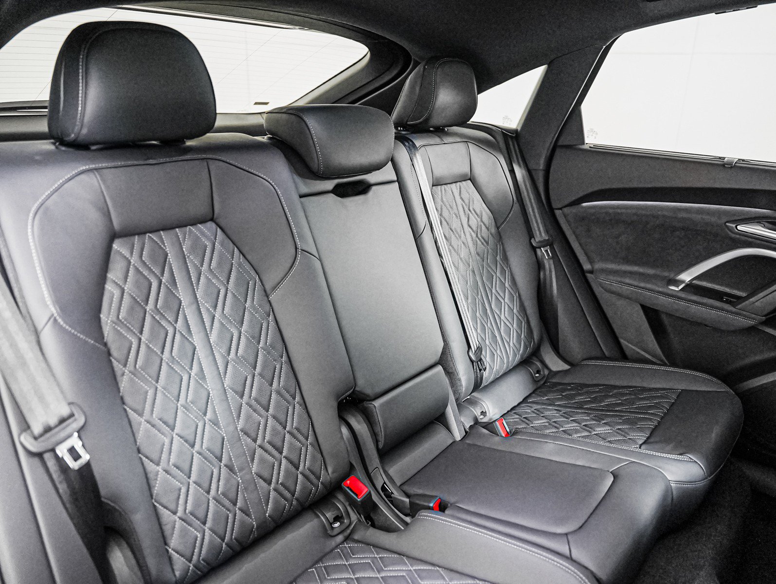New 2026 Audi SQ5 Premium Plus AWD/4WD image 13